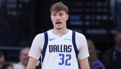 开云体育在线-明日独行侠迎战爵士 弗拉格&amp;加福德小概率出战 华盛顿大概率出战